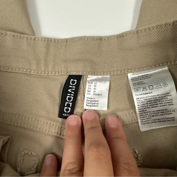 H&M Neutral Jeans - Picture 4 of 4